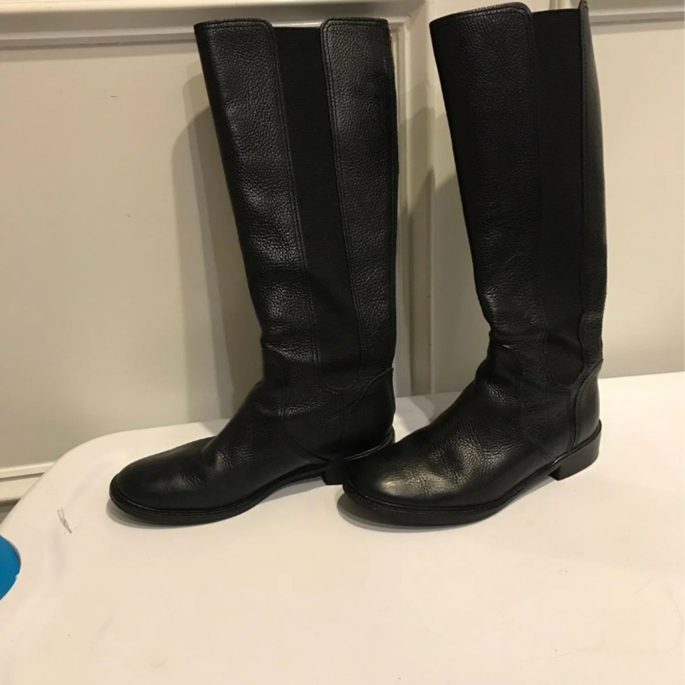 Tory Burch boots. Size 8 1/2